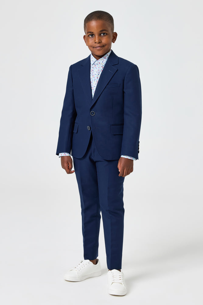 53 Boys Communion Suit Stock Photos, High-Res Pictures, and Images - Getty  Images